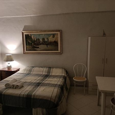 La Casetta Di Mary Monopoli Eksteriør bilde